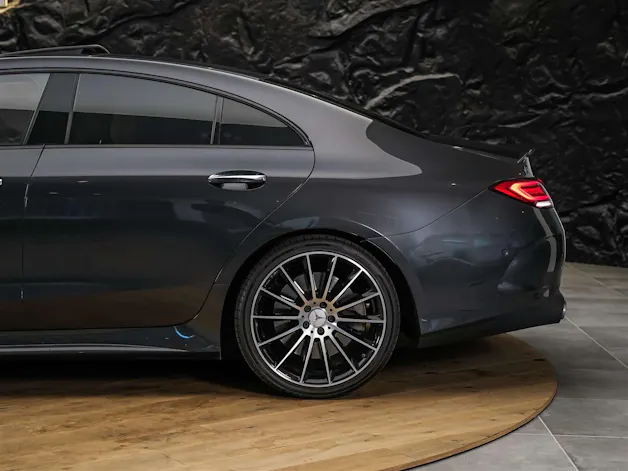 MERCEDES-BENZ CLS 53 AMG 4 Matic+ Edition1 *Massage*Panorama*Head Up*
