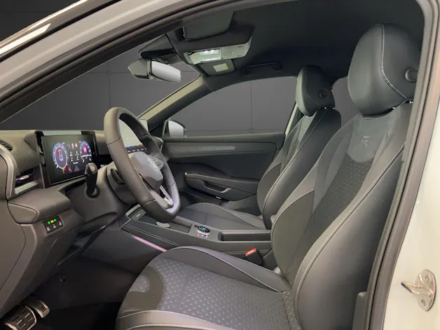 VW T-Roc 1.5 eTSI mHEV R-Line DSG