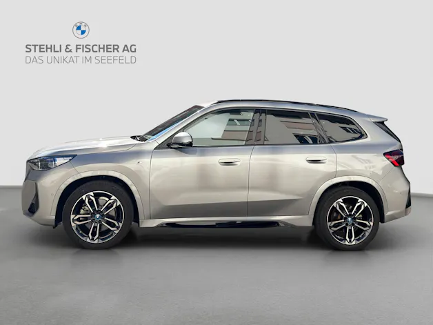 BMW iX1 xDrive 30 M Sport