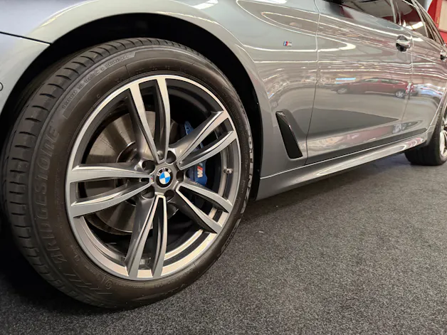 BMW 530i xDrive Touring Steptronic