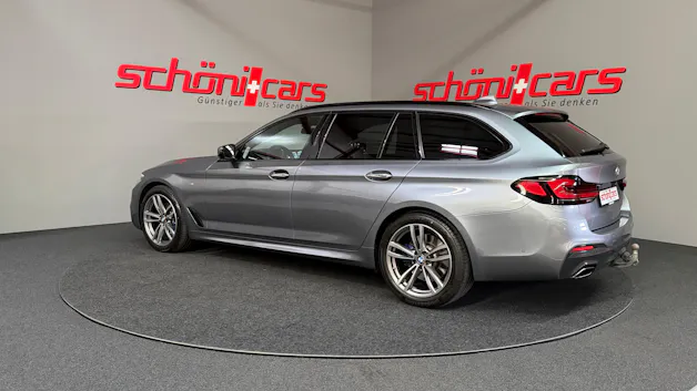 BMW 530i xDrive Touring Steptronic