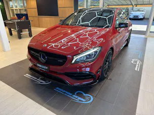 MERCEDES-BENZ CLA 45 AMG 381PS 4Matic Speedshift-Automat