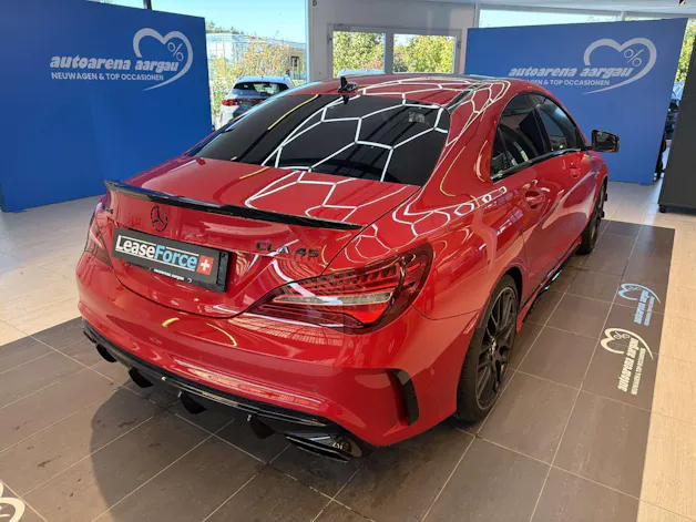 MERCEDES-BENZ CLA 45 AMG 381PS 4Matic Speedshift-Automat
