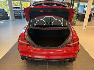 MERCEDES-BENZ CLA 45 AMG 381PS 4Matic Speedshift-Automat