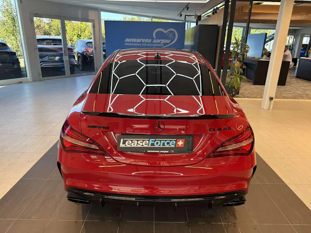 MERCEDES-BENZ CLA 45 AMG 381PS 4Matic Speedshift-Automat