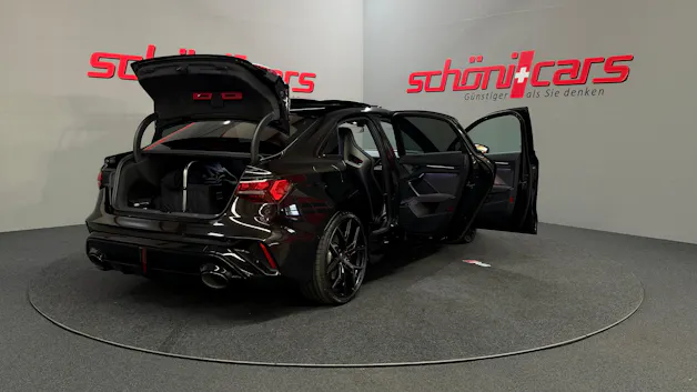 AUDI RS3 Limousine 2.5 TSI quattro S-tronic