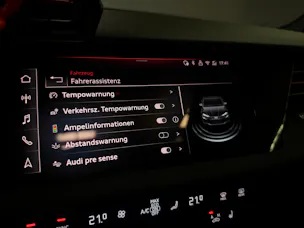 AUDI RS3 Limousine 2.5 TSI quattro S-tronic