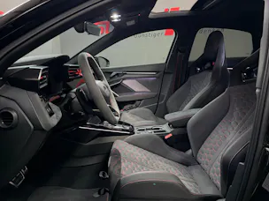 AUDI RS3 Limousine 2.5 TSI quattro S-tronic