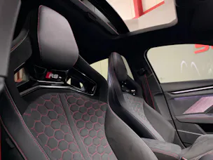AUDI RS3 Limousine 2.5 TSI quattro S-tronic