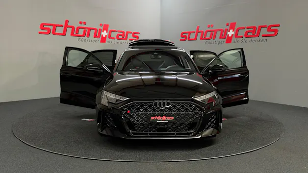 AUDI RS3 Limousine 2.5 TSI quattro S-tronic