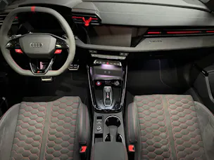 AUDI RS3 Limousine 2.5 TSI quattro S-tronic