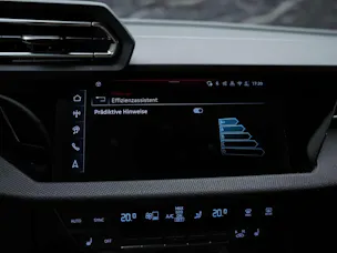 AUDI S3 Limousine TFSI quattro S-tronic *Werksgarantie*Facelift*Matrix-LED*Head-Up*