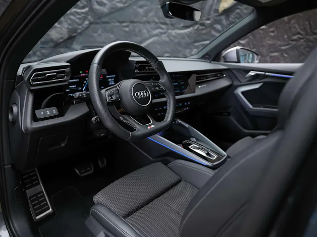 AUDI S3 Limousine TFSI quattro S-tronic *Werksgarantie*Facelift*Matrix-LED*Head-Up*