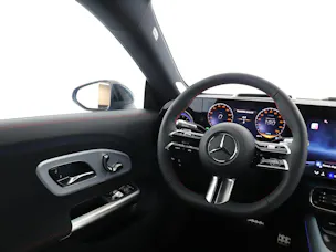 MERCEDES-BENZ CLA 350+ 85 kWh EQ