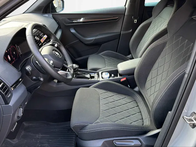 SKODA Karoq SL 2.0TSI 190PS 7DSG 4X4 2000ccm 190PS/140kW 4 Zylinder TSI Benzin
