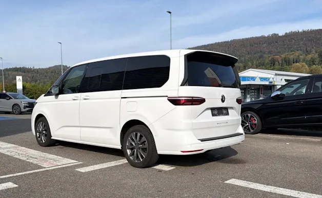 VW Multivan 2.0 TDI Life DSG Lang