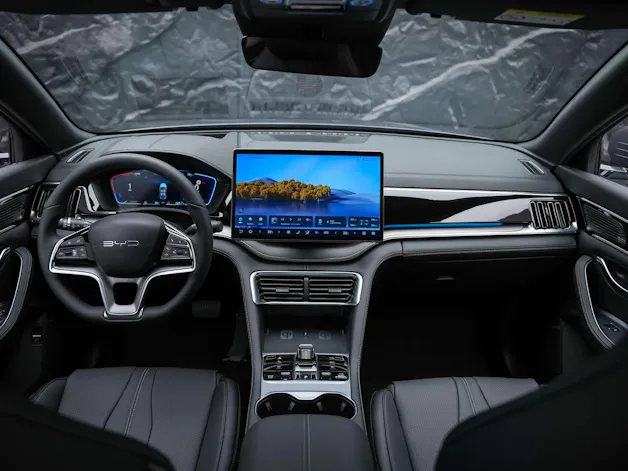 BYD Seal U DM-i Design AWD *SOFORT Verfügbar*Werksgarantie*Lenkradheizung*Sitzbelüftung*360° Kamera*