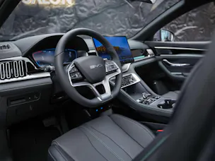 BYD Seal U DM-i Design AWD *SOFORT Verfügbar*Werksgarantie*Lenkradheizung*Sitzbelüftung*360° Kamera*