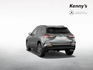 MERCEDES-BENZ GLA 200 Night Star AMG Line