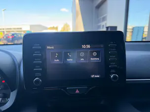 Toyota Yaris 1.5 Comfort e-CVT