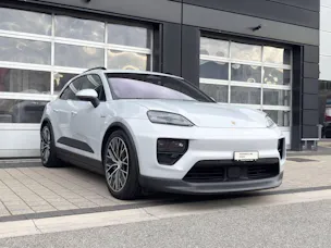 PORSCHE Macan 4S