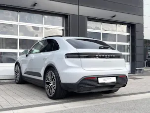 PORSCHE Macan 4S