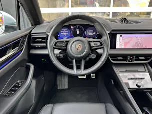 PORSCHE Macan 4S