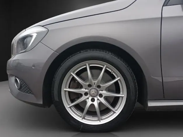 MERCEDES-BENZ A 250 Style 4Matic