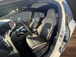 VW Golf VIII 2.0 TSI GTI DSG