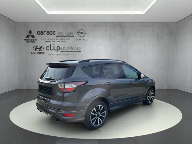 FORD Kuga 2.0 TDCi 180 ST-Line FPS
