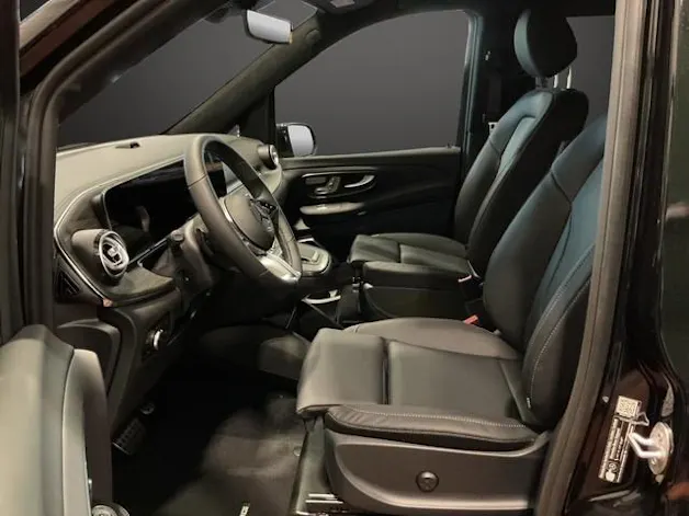 MERCEDES-BENZ V 300 d lang 4Matic Swiss Edition 9G-Tronic