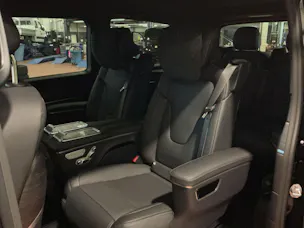 MERCEDES-BENZ V 300 d lang 4Matic Swiss Edition 9G-Tronic