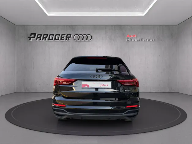 AUDI Q3 40 TDI S line quattro S-tronic