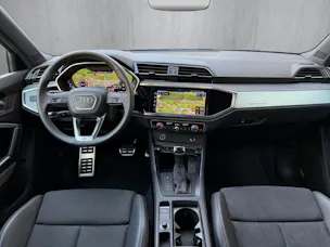 AUDI Q3 40 TDI S line quattro S-tronic