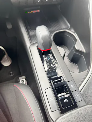 Toyota C-HR 2.0 HSD CVT GR Sport 4WD