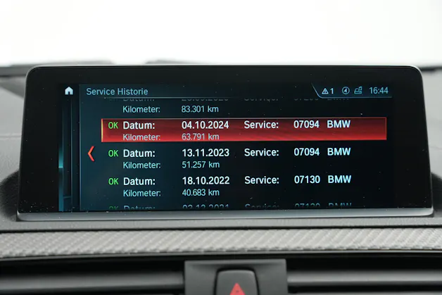BMW M2 Competition Drivelogic *CH-Fahrzeug* *Carbon* *Harman/Kardon*