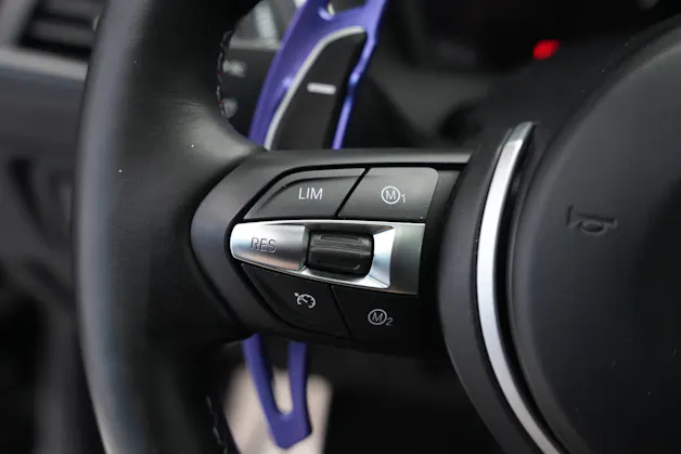 BMW M2 Competition Drivelogic *CH-Fahrzeug* *Carbon* *Harman/Kardon*