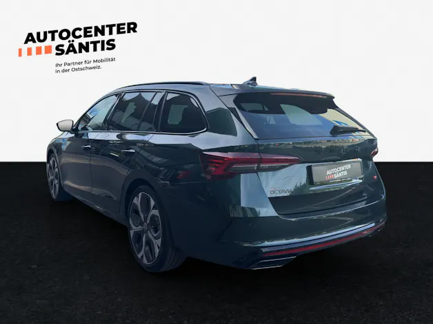 SKODA Octavia Combi 2.0 TSI DSG Dynamic 4x4