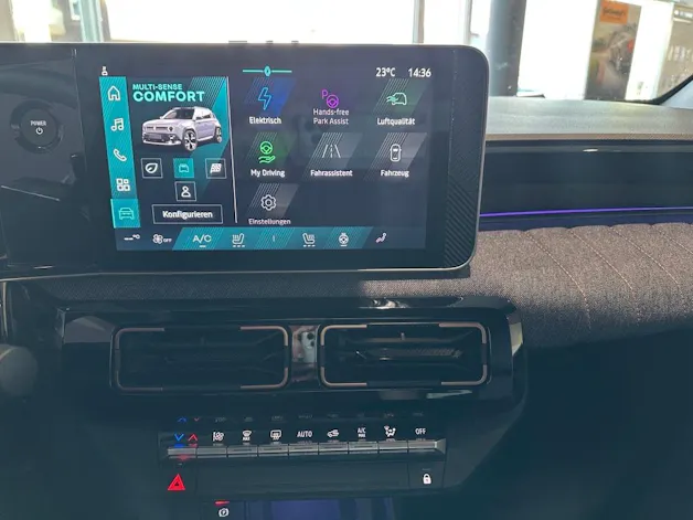 RENAULT R4 E-Tech Comfort Range 52 kWh Techno