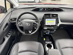 Toyota Prius 1.8 VVT-i PHEV Executive e-CVT Automat