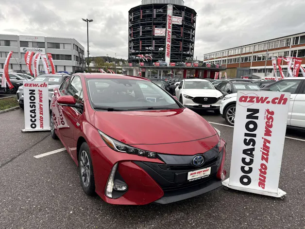 Toyota Prius 1.8 VVT-i PHEV Executive e-CVT Automat