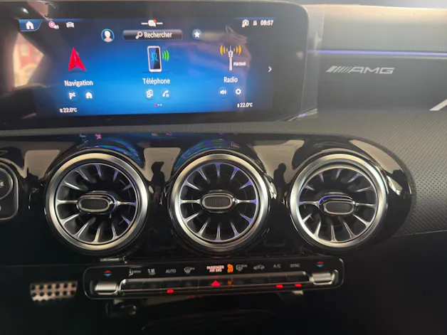 MERCEDES-BENZ A AMG 35 4Matic 8G-DCT