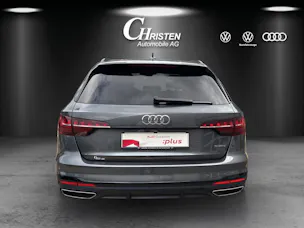 AUDI A4 Avant 40 TDI S line Attraction quattro S-tronic