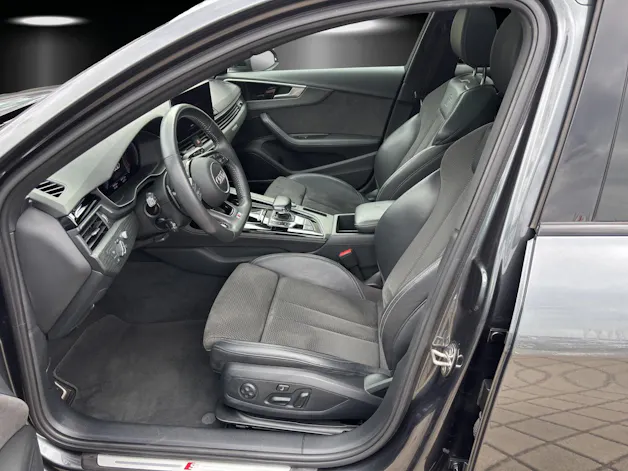 AUDI A4 Avant 40 TDI S line Attraction quattro S-tronic