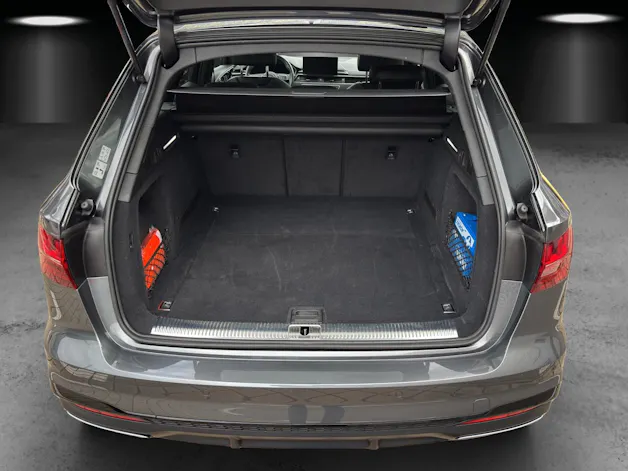AUDI A4 Avant 40 TDI S line Attraction quattro S-tronic