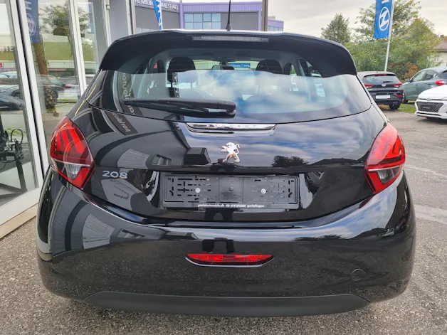 PEUGEOT 208 1.2 e-VTI Style EGS5