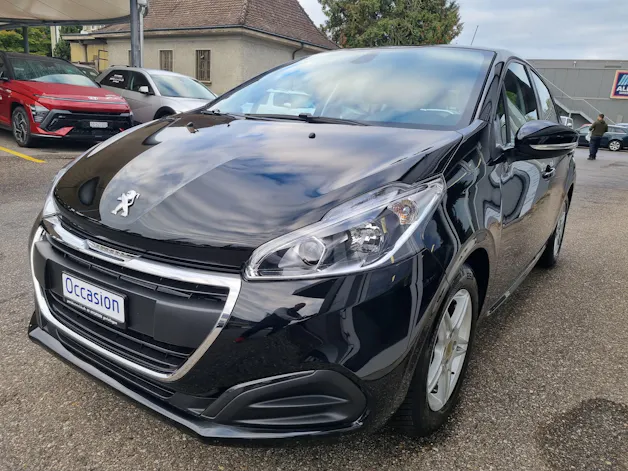 PEUGEOT 208 1.2 e-VTI Style EGS5