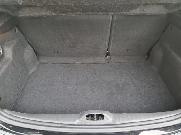 PEUGEOT 208 1.2 e-VTI Style EGS5