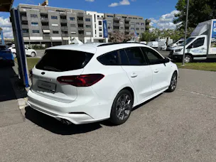 FORD Focus Kombi 1.0i EcoB 155 ST-Line