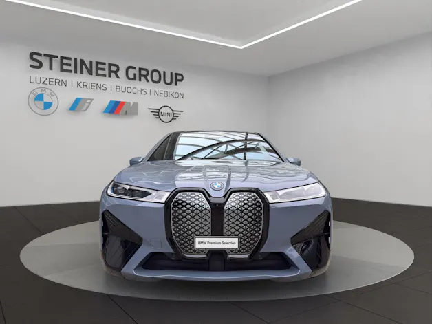 BMW iX M60